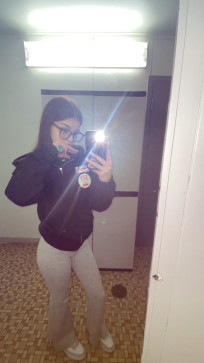 Em, 19, United States