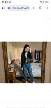 Paru Tailor, 18, India