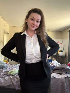 Becca, 35, United States