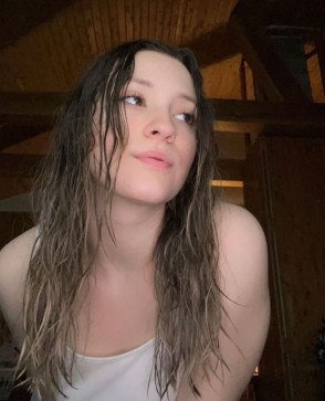 Hailey, 32, Australia