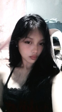 Xirine Diesta, 18, Philippines