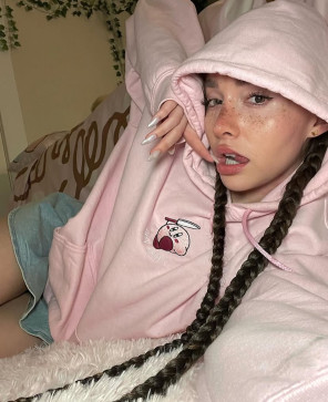 Jessica Kate, 29, United States