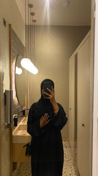 Liya, 19, India