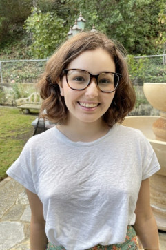 Sara, 22, United States