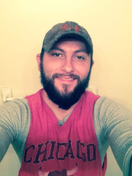 Shelder, 41, United States