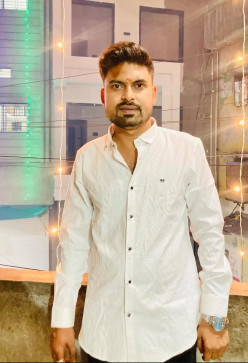 Harsh Vardhan, 22, India