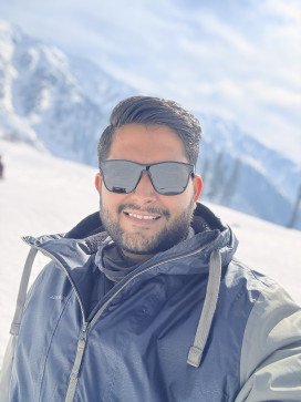 Vihaan, 25, India