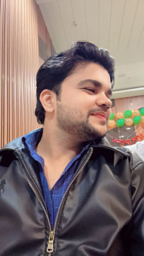 Sid, 25, India