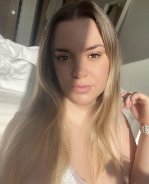 Isha Blinks, 25, Canada