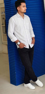 Jay, 24, India