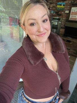 Annie Smith, 35, United States