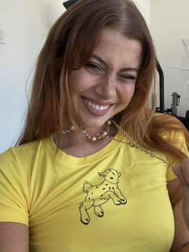 Diana, 30, United States