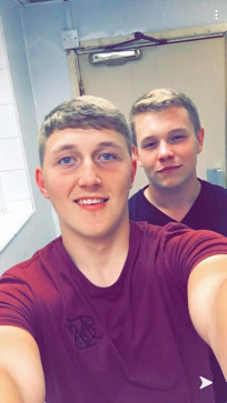 BrandonJ17, 18, United Kingdom