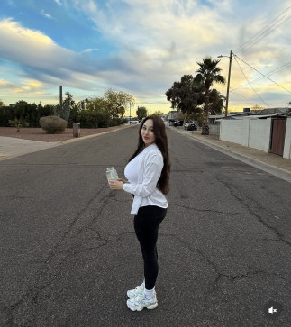 Felicia, 30, United States