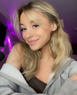 Rachel, 28, Canada