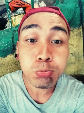 Mhark Deguzman, 25, Philippines