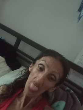 Michelle, 45, United States