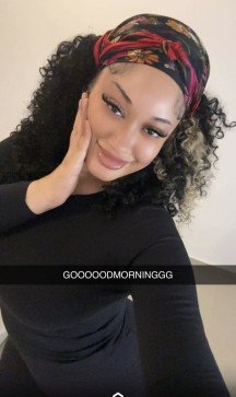 CurvyQueen, 32, United States