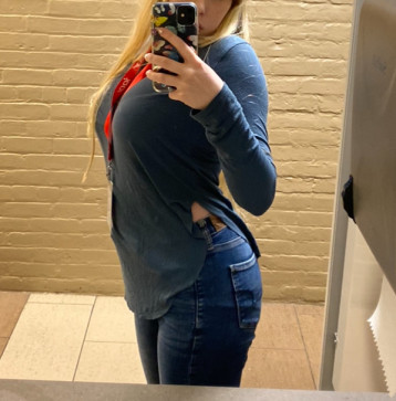 Emmy, 20, United States