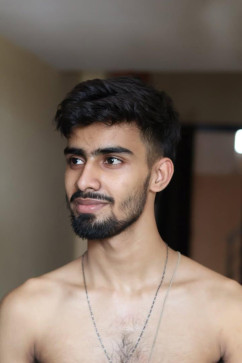 Harshuuu, 23, India