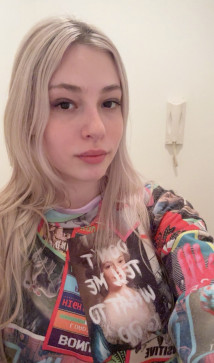 Mercy, 30, United States