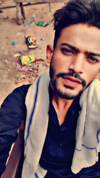 Faiz Alam, 22, India