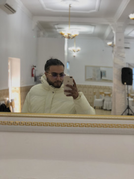 Badis, 22, Algeria