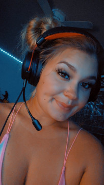 Tiff_special, 29, United States