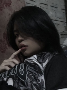 Lorencia Wallace, 18, Malaysia