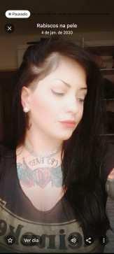 Mia, 24, Brazil