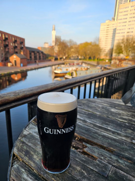 Elle, 28, Saudi Arabia