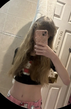 Hannah, 18, United Kingdom