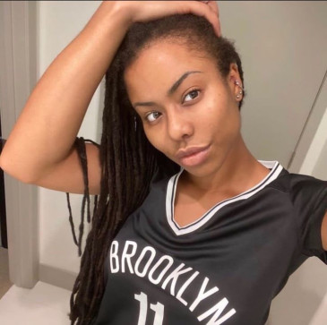Hannah Ellah, 29, Germany