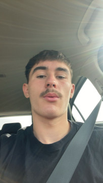 Damon, 20, Australia