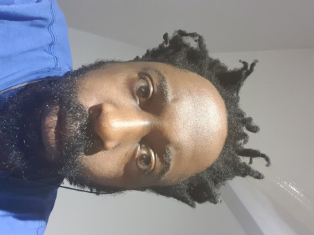 , 34, United Kingdom