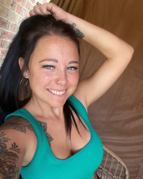 Esther, 30, United States