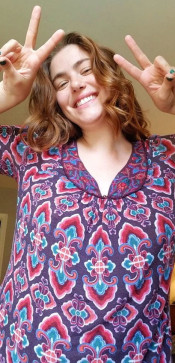 Ava, 23, United States