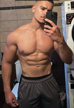 No Limit Dominant, 23, Greece