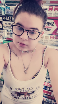 Alina, 23, United States