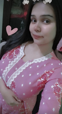 Safiya, 21, India