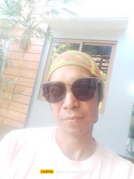 Jhay Bestis, 18, Philippines