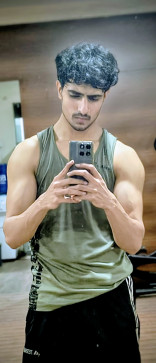 Ritik, 18, India