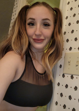 Smith Lola, 26, United States