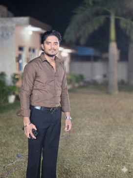 Shashank Agarwal, 18, India