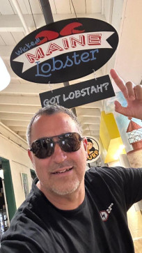 Willaims Griff, 40, United States
