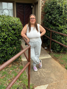 Pamela, 49, United States