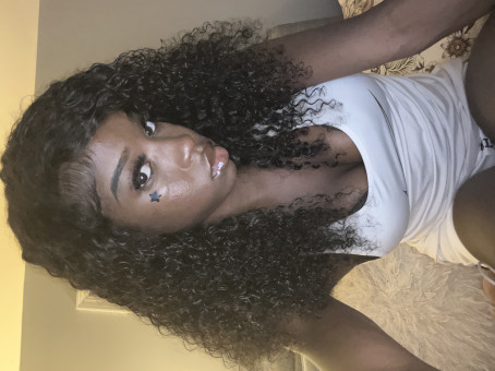 How S Me Wb, 21, United States