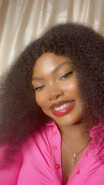 Lucy, 21, United States