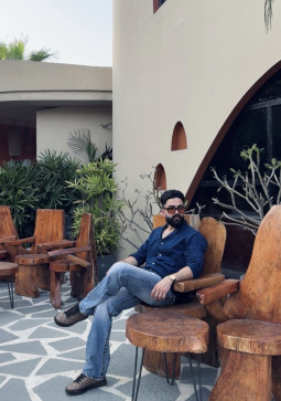 Luchia Bhabhia Da Ya, 27, India