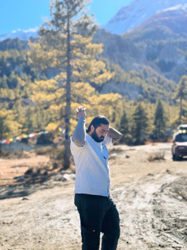 Pabloo Go, 23, Nepal